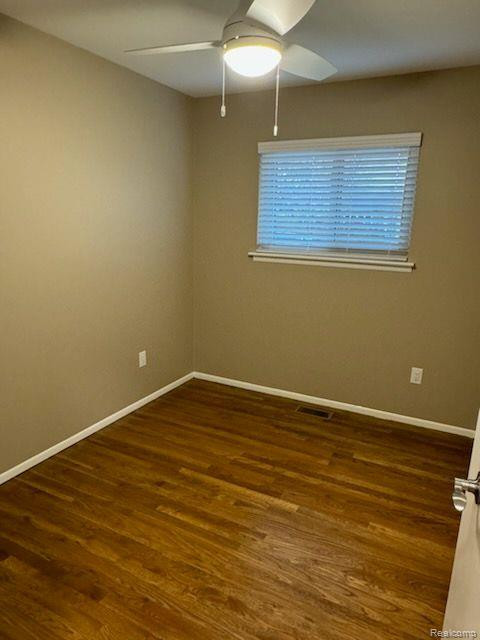 40509 PINETREE Drive, Plymouth, MI 48170 — Photo 13
