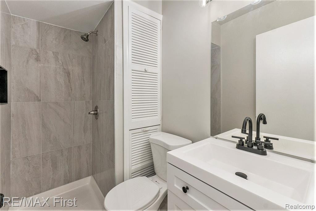 7269 BLUEBILL Street, Clay, MI 48001 — Photo 15