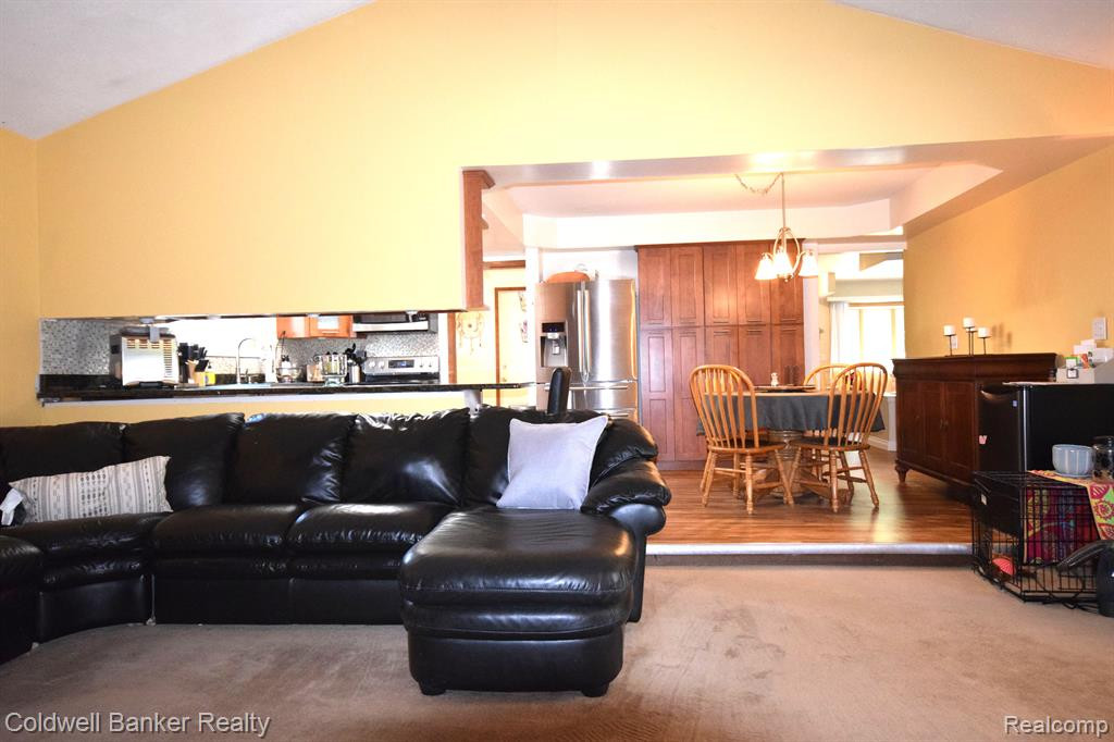 7350 WILLOW CREEK Drive, Canton, MI 48187 — Photo 17