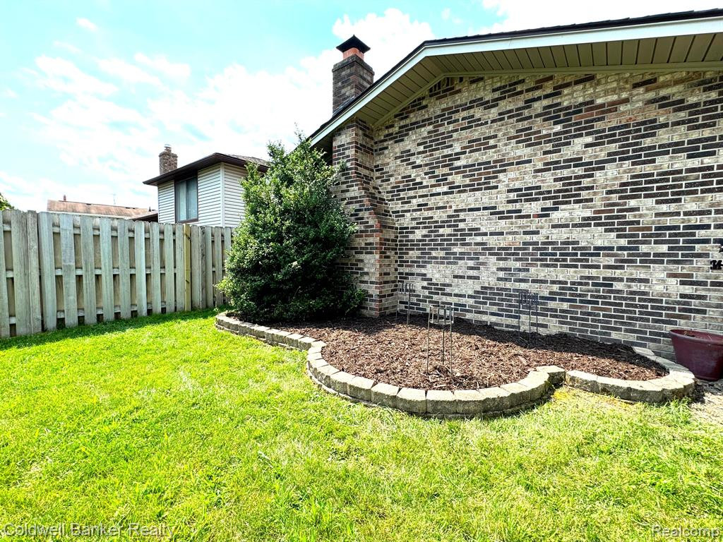 7350 WILLOW CREEK Drive, Canton, MI 48187 — Photo 36