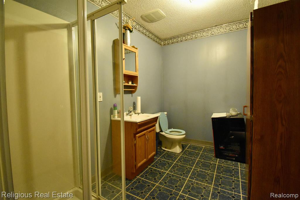 9524 CAMERON Street, Detroit, MI 48211 — Photo 9