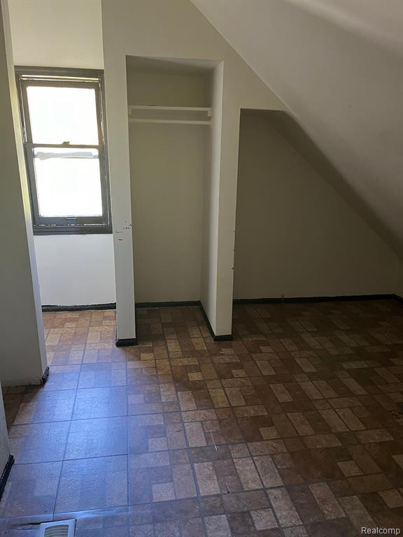 5315 RADNOR Street, Detroit, MI 48224 — Photo 21