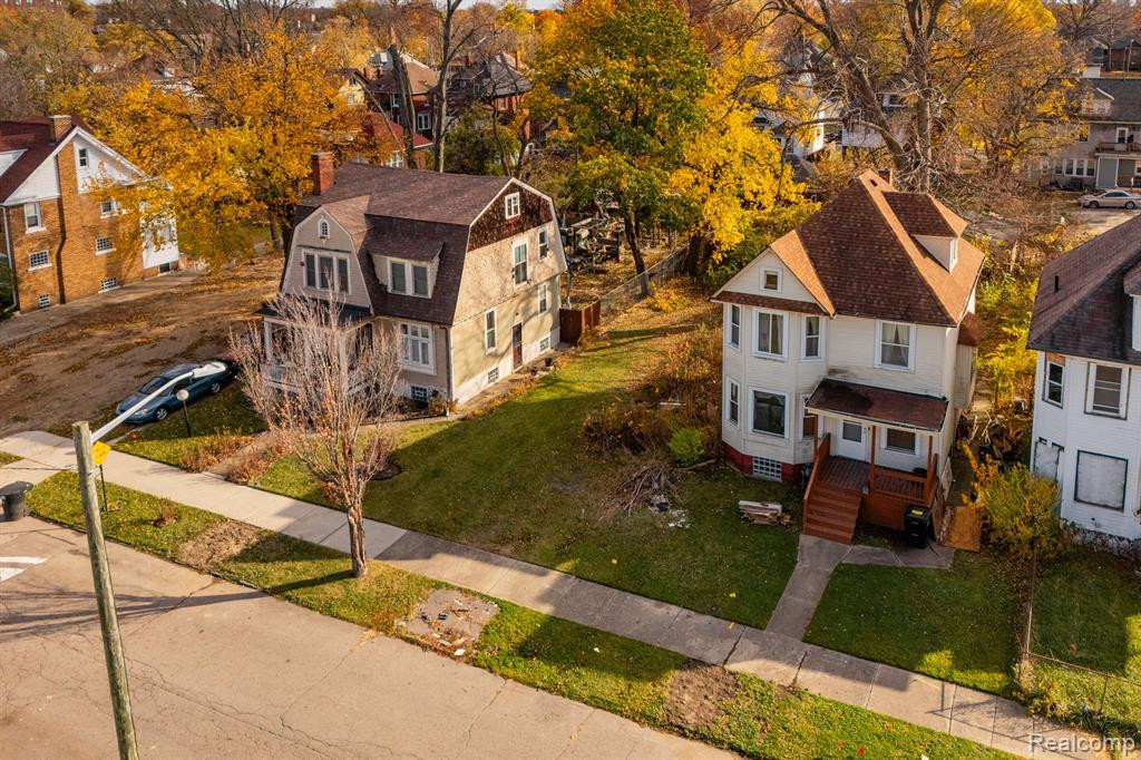 729 COLLINGWOOD Street, Detroit, MI 48202 — Photo 2