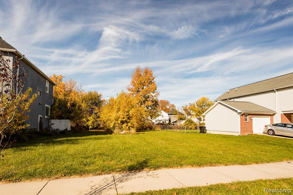 545 ALGER Street, Detroit, MI 48202 — Photo 5