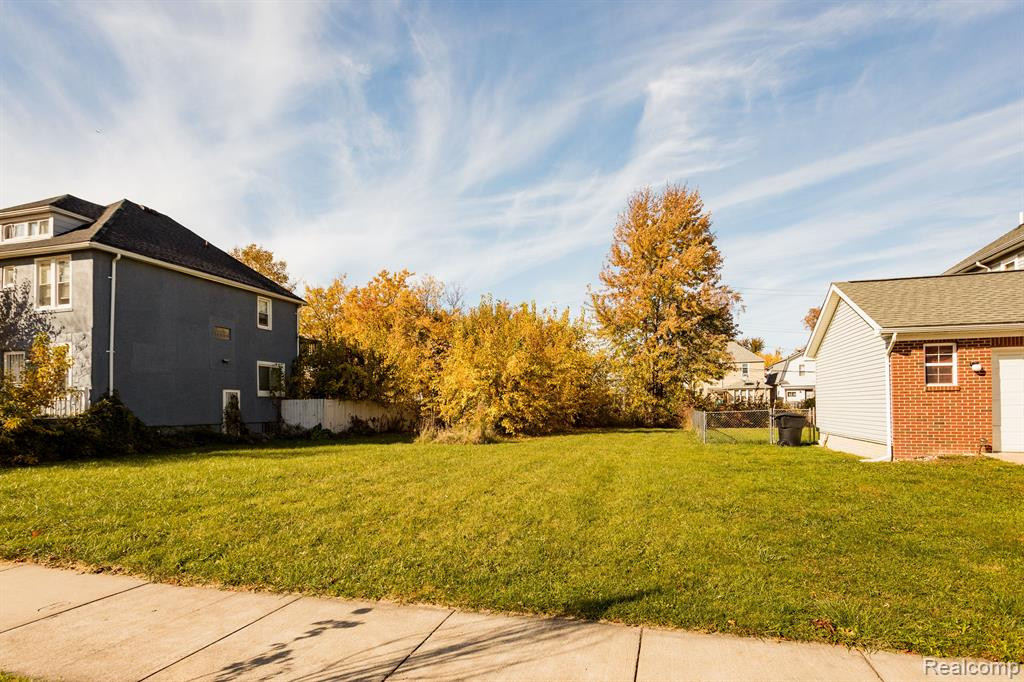 545 ALGER Street, Detroit, MI 48202 — Photo 7