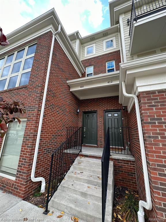 410 LEGATO Drive, Walled Lake, MI 48390 — Photo 14