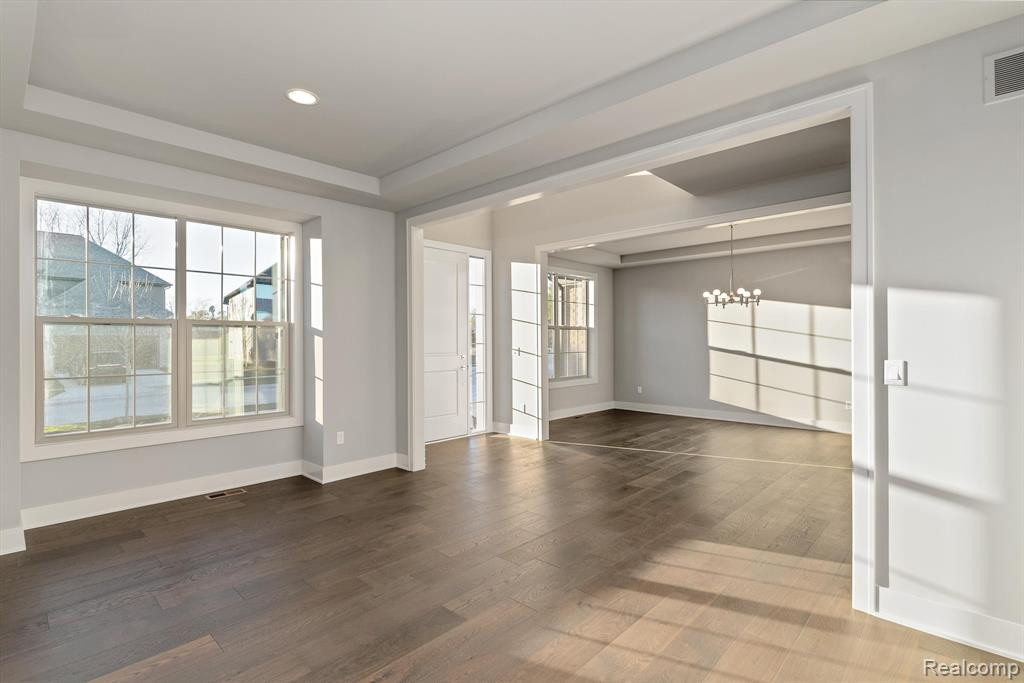 4970 Adler Court, Troy, MI 48085 — Photo 12