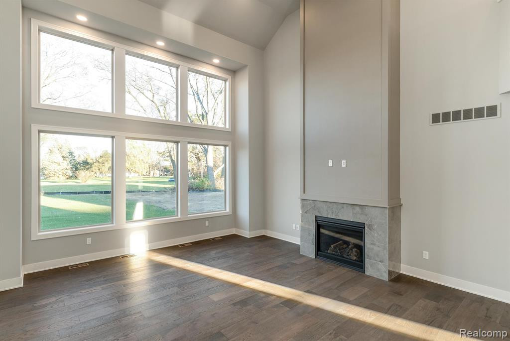 4970 Adler Court, Troy, MI 48085 — Photo 17