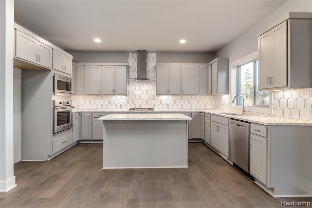 4970 Adler Court, Troy, MI 48085 — Photo 28