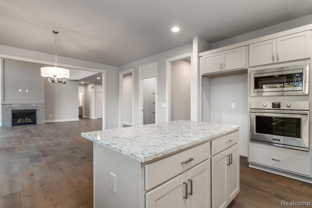 4970 Adler Court, Troy, MI 48085 — Photo 29