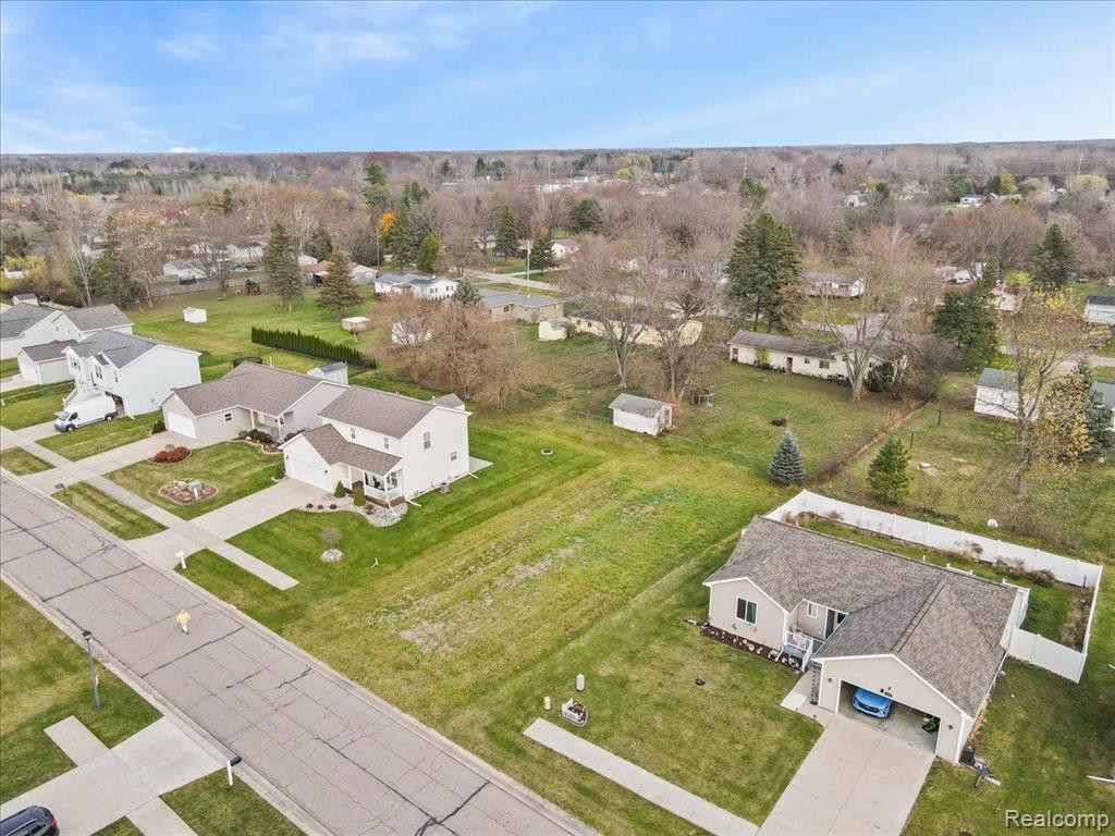3109 Dahlia, Burton, MI 48519 — Photo 3