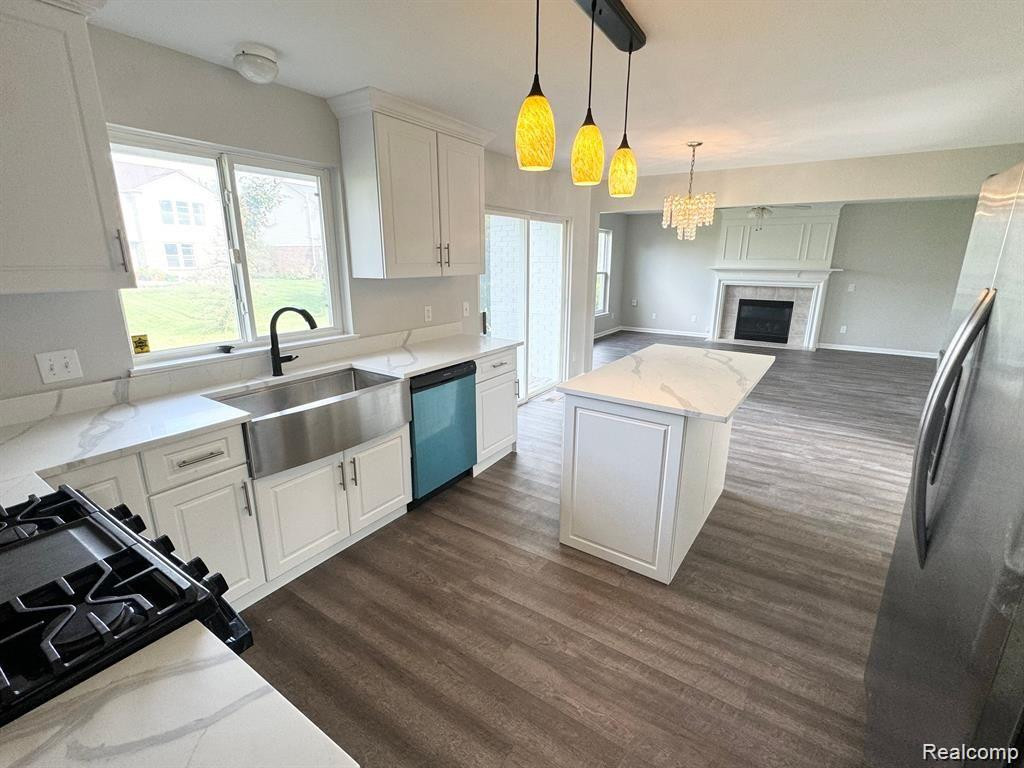 4642 POND Run, Canton, MI 48188 — Photo 9