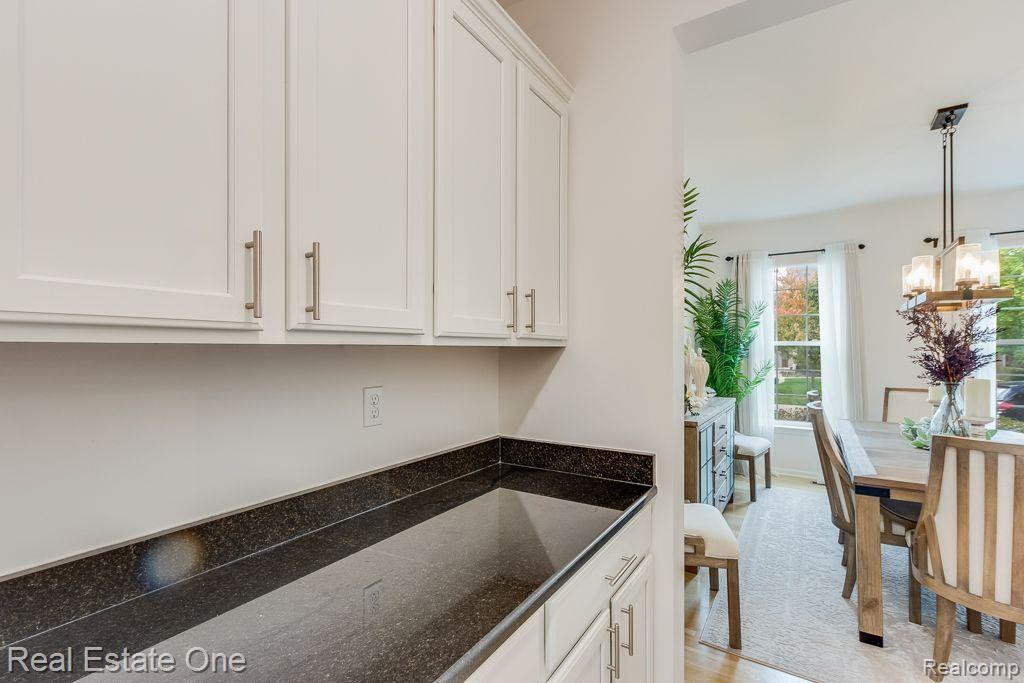 51230 UPLAND VIEW Street, Canton, MI 48188 — Photo 17