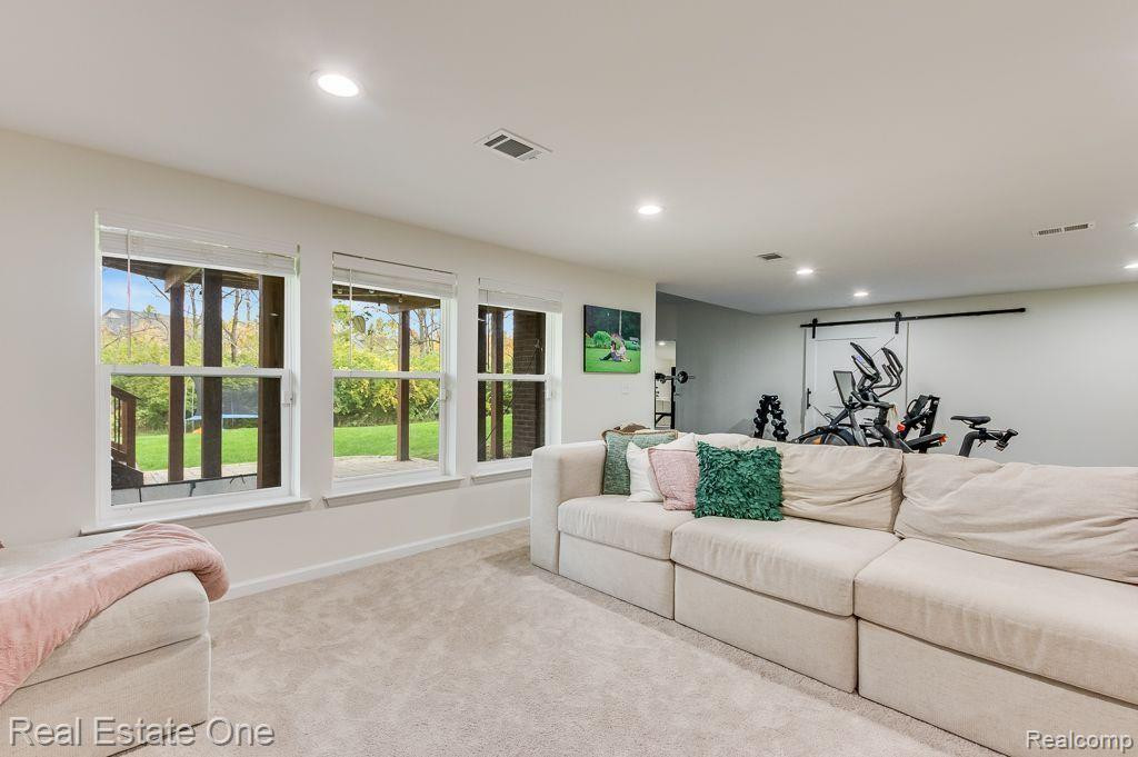 51230 UPLAND VIEW Street, Canton, MI 48188 — Photo 40
