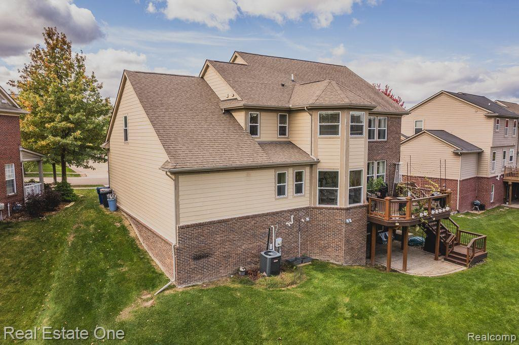 51230 UPLAND VIEW Street, Canton, MI 48188 — Photo 54
