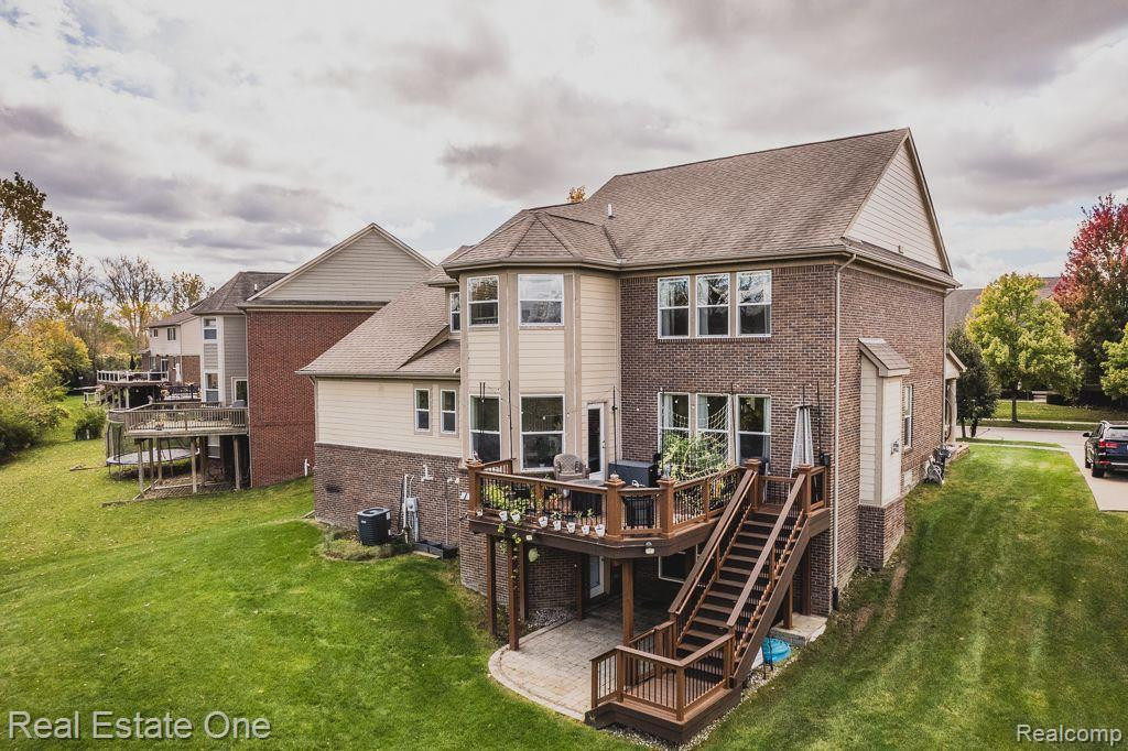 51230 UPLAND VIEW Street, Canton, MI 48188 — Photo 55
