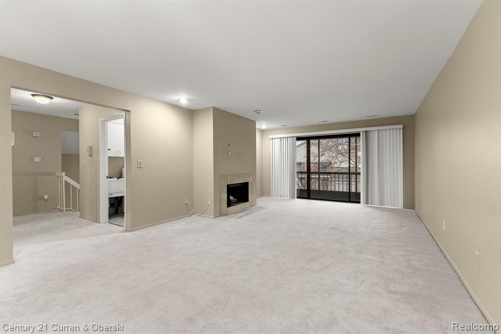 29703 PINE RIDGE Circle, Farmington Hills, MI 48331 — Photo 11