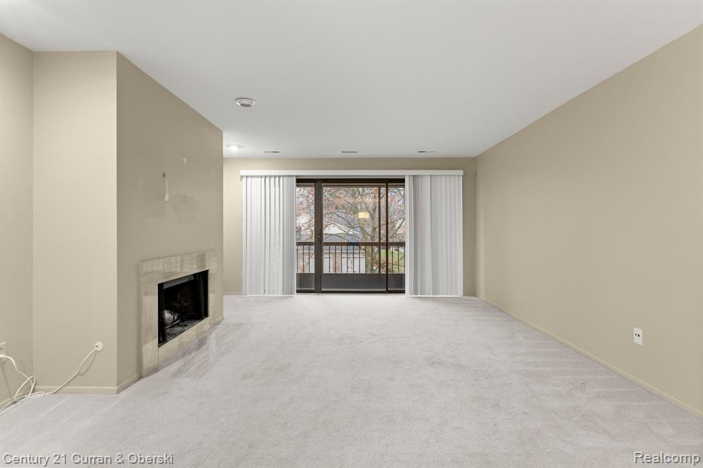 29703 PINE RIDGE Circle, Farmington Hills, MI 48331 — Photo 13