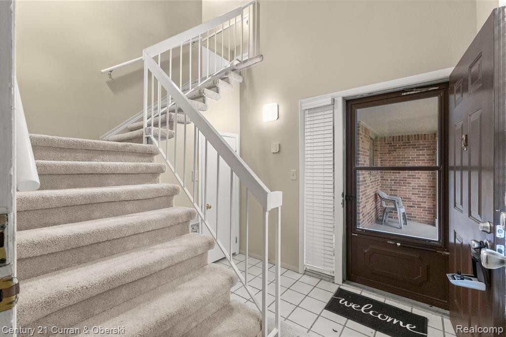 29703 PINE RIDGE Circle, Farmington Hills, MI 48331 — Photo 32