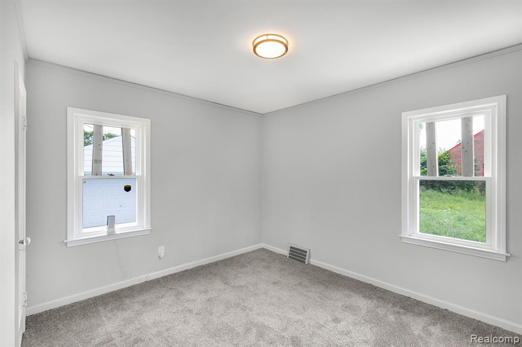 9930 WINTHROP Street, Detroit, MI 48227 — Photo 12