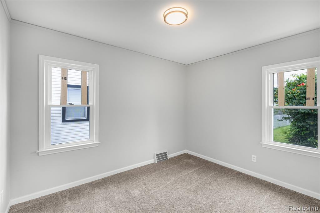 9930 WINTHROP Street, Detroit, MI 48227 — Photo 15