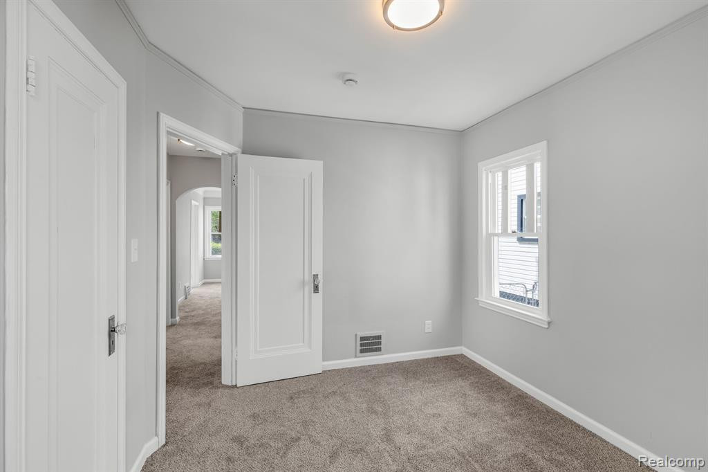 9930 WINTHROP Street, Detroit, MI 48227 — Photo 16