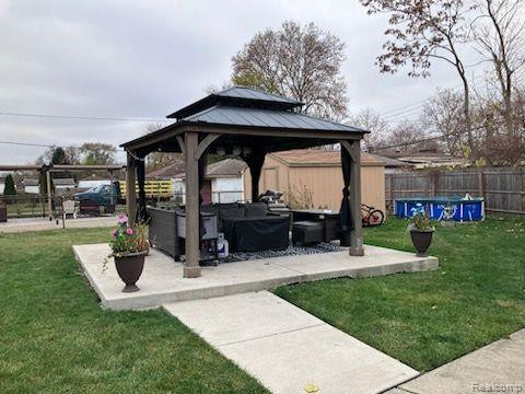1740 S BEATRICE Street, Detroit, MI 48217 — Photo 14