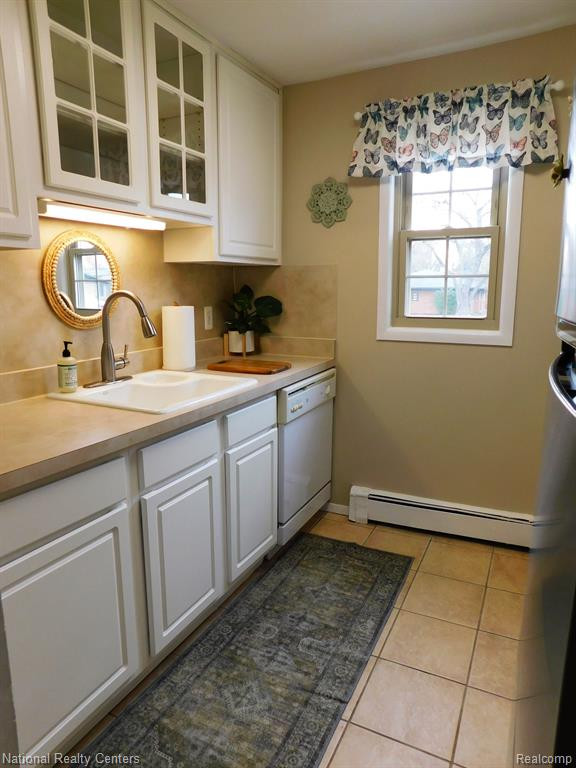 2332 W 14 MILE Road, 12, Royal Oak, MI 48073 — Photo 6