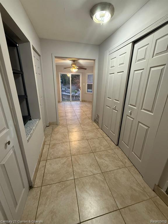 5938 KINMORE Street, Dearborn Heights, MI 48127 — Photo 4