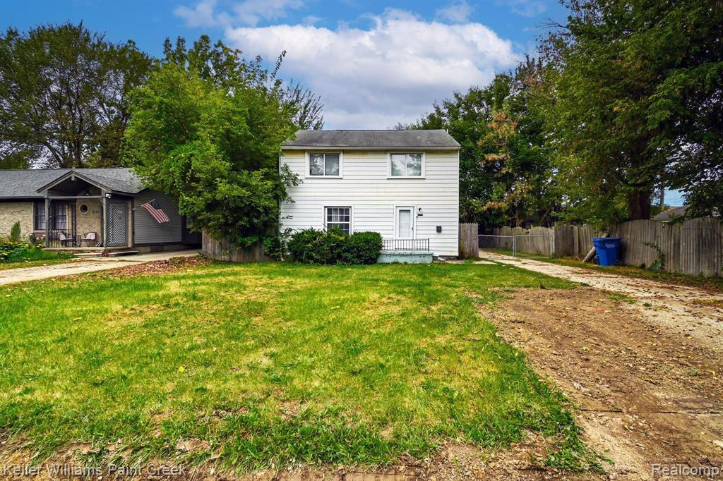 6182 GARDEN, Warren, MI 48091 — Photo 2
