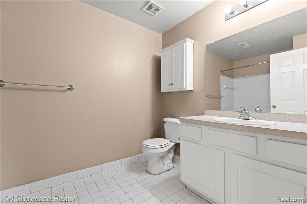 16869 CARRIAGE Way, Northville, MI 48168 — Photo 25