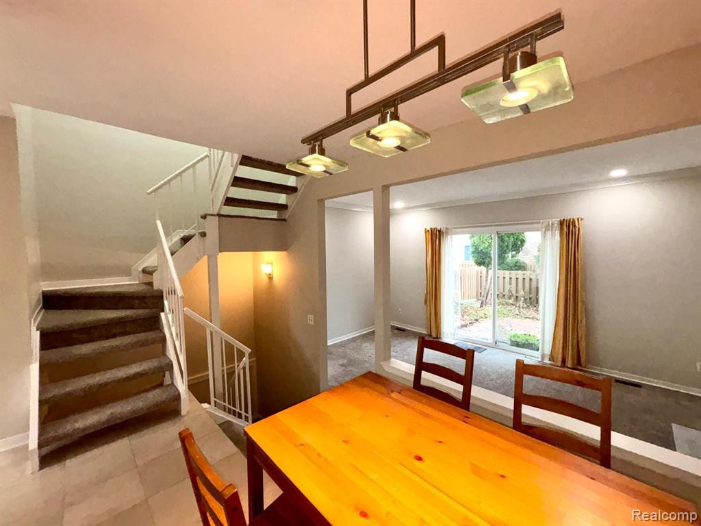 1571 BRENTWOOD Drive, Troy, MI 48098 — Photo 9