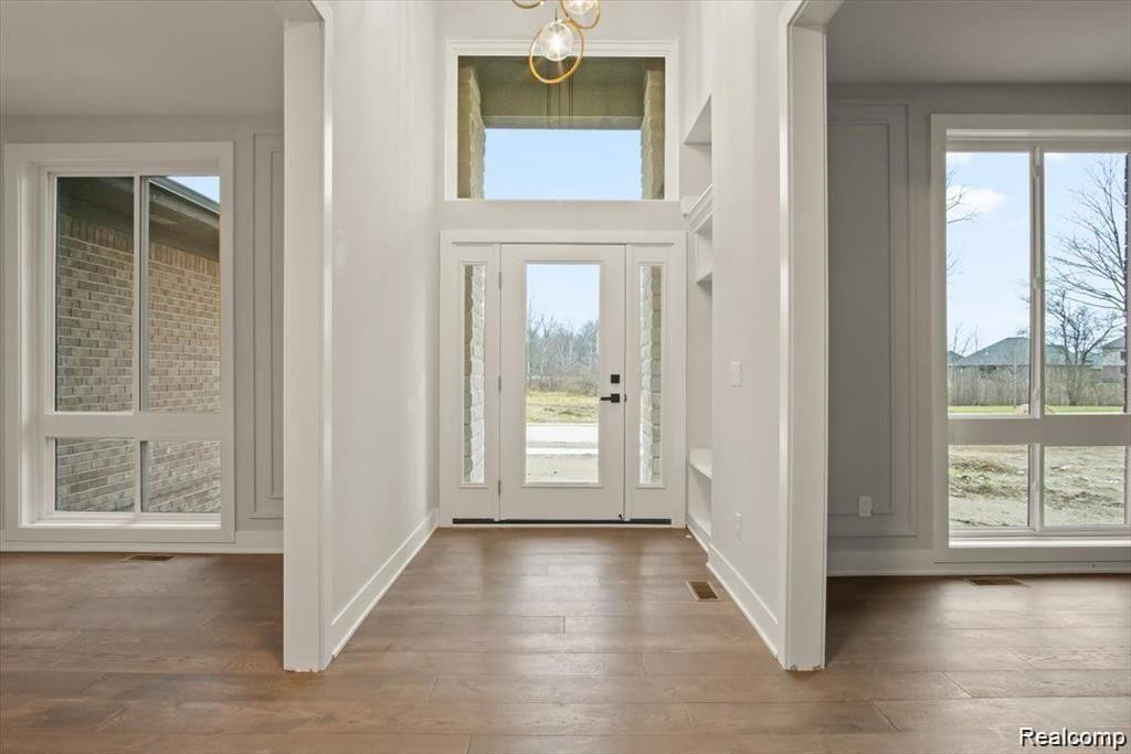 56056 BARNES, Macomb, MI 48042 — Photo 2