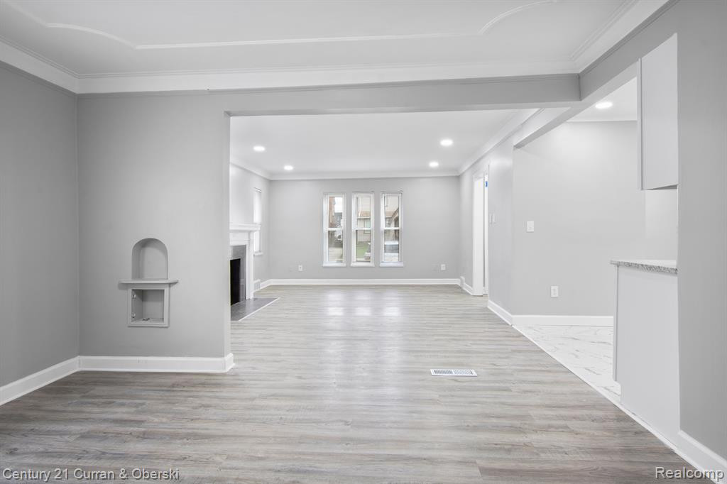5557 THREE MILE Drive, Detroit, MI 48224 — Photo 10