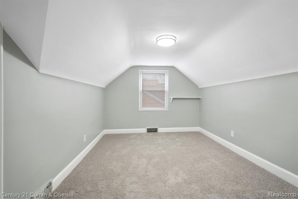 5557 THREE MILE Drive, Detroit, MI 48224 — Photo 17