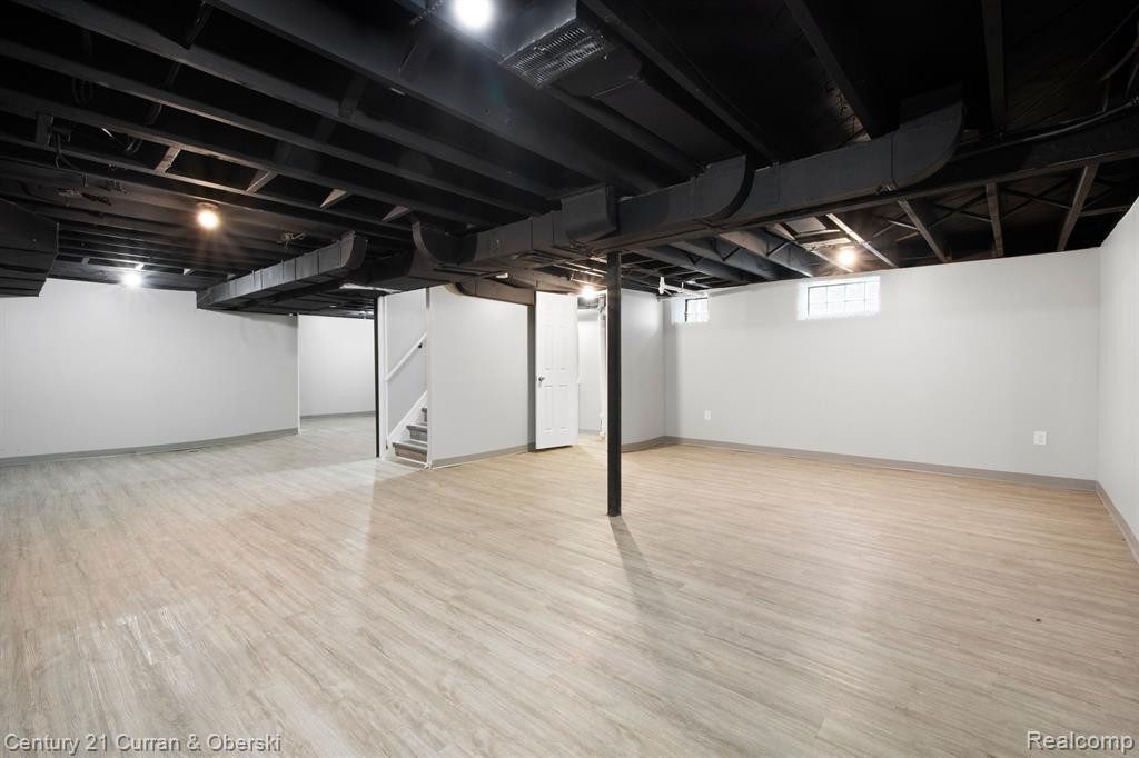 5557 THREE MILE Drive, Detroit, MI 48224 — Photo 19