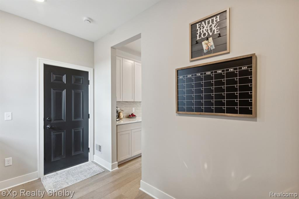 52841 WELLINGTON VALLEY Drive, Macomb, MI 48042 — Photo 20
