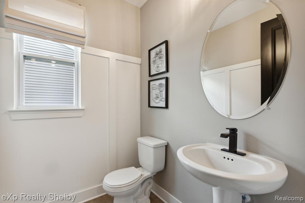 52841 WELLINGTON VALLEY Drive, Macomb, MI 48042 — Photo 22