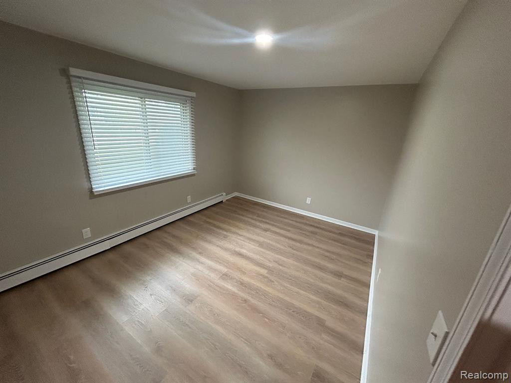 5270 VAN WINKLE Street, Brighton, MI 48116 — Photo 7