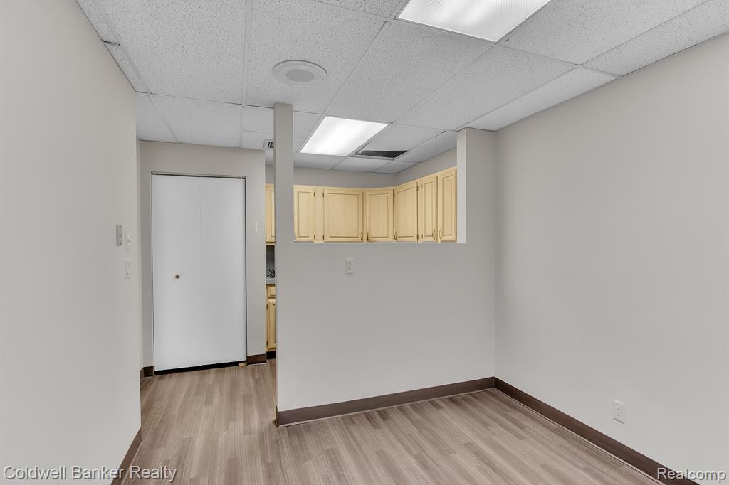 8130 CONSTITUTION Boulevard, Sterling Heights, MI 48313 — Photo 10