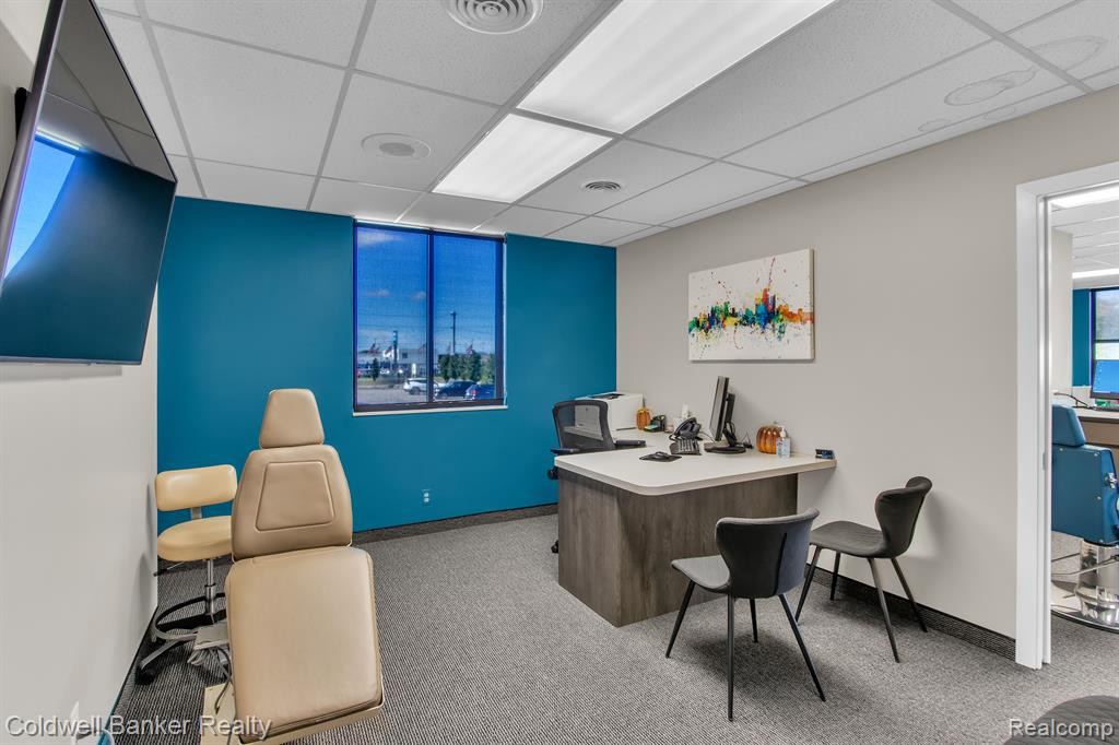8130 CONSTITUTION Boulevard, Sterling Heights, MI 48313 — Photo 15
