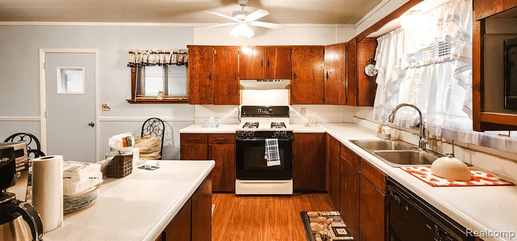 5795 HEMINGWAY LAKE Road, Otter Lake, MI 48464 — Photo 5