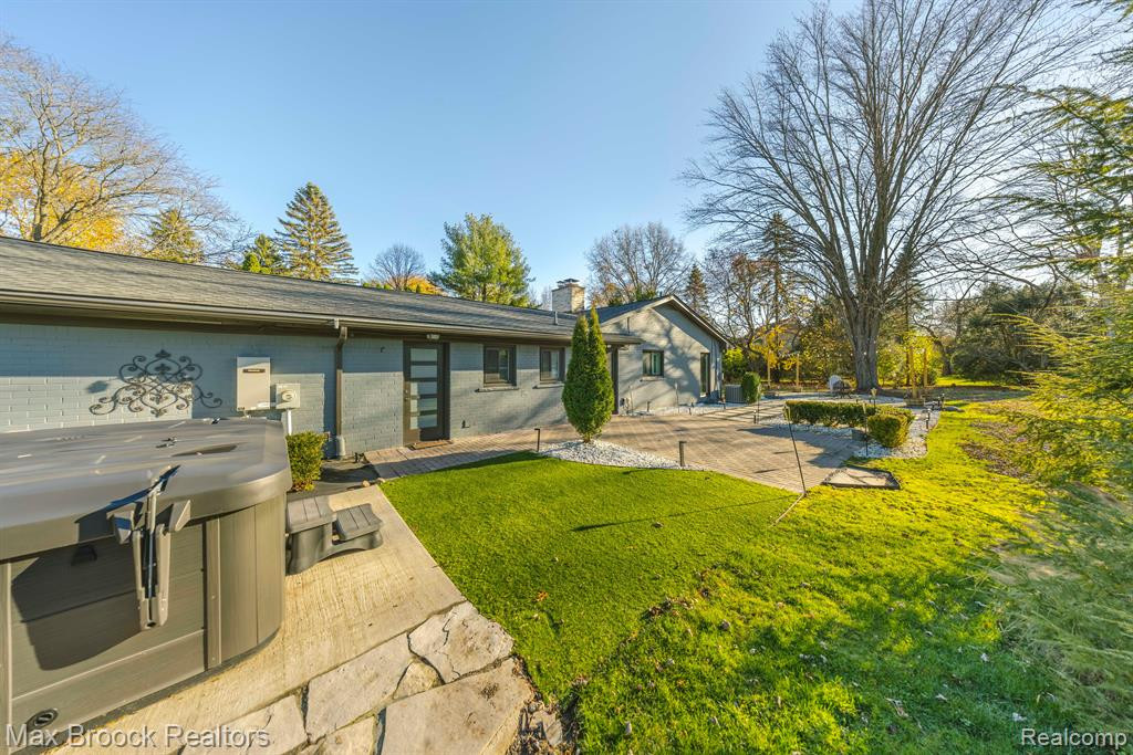 5516 WESTWOOD Lane, Bloomfield Hills, MI — Photo 37