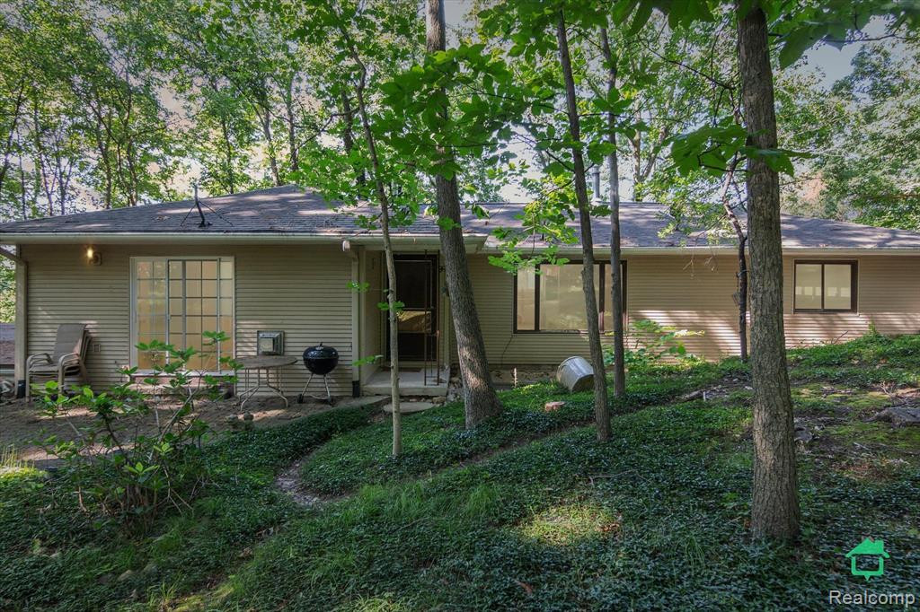 19840 Waterloo Road, Chelsea, MI 48118 — front exterior