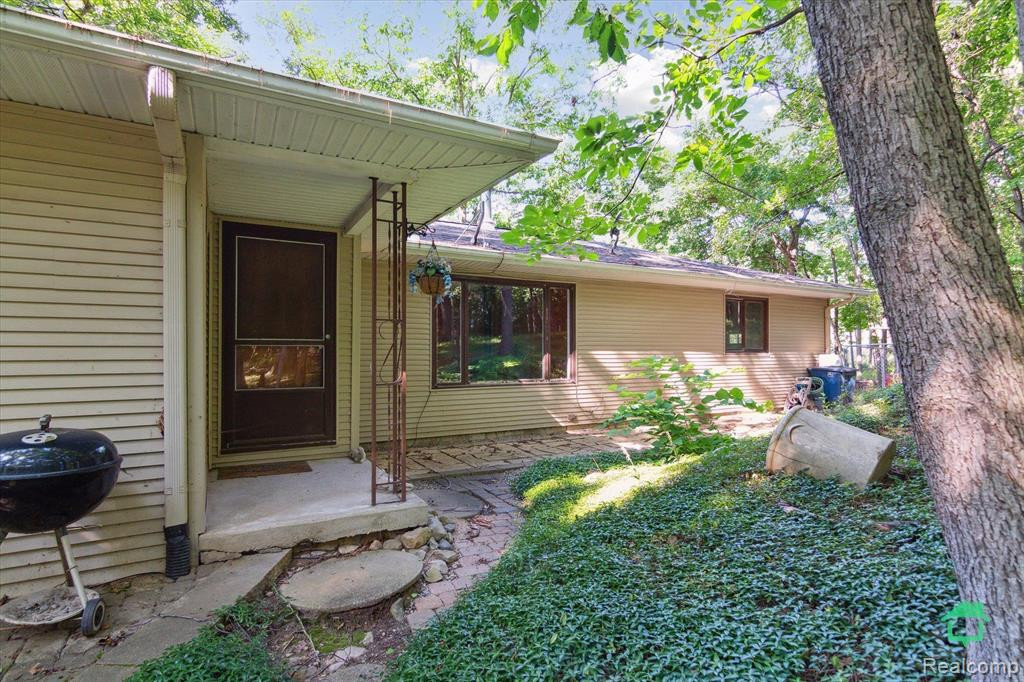 19840 Waterloo Road, Chelsea, MI 48118 — Photo 6