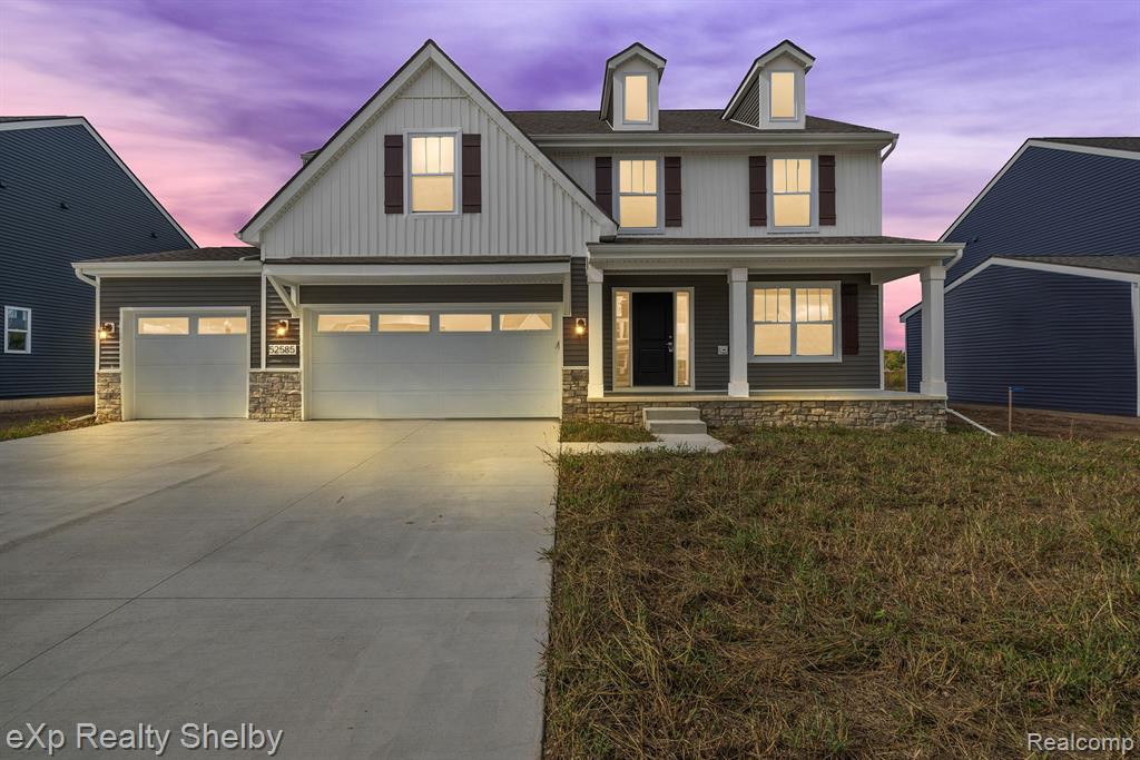 52585 WELLINGTON VALLEY Drive, Macomb, MI 48042 — Photo 2