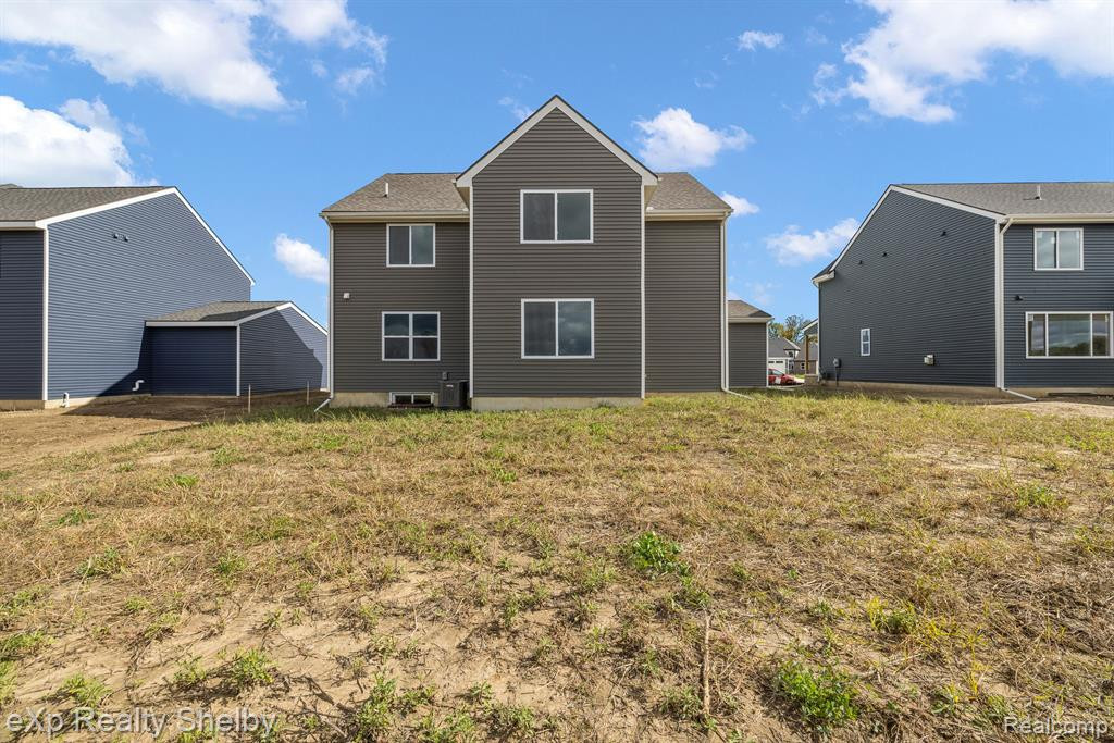 52585 WELLINGTON VALLEY Drive, Macomb, MI 48042 — Photo 6