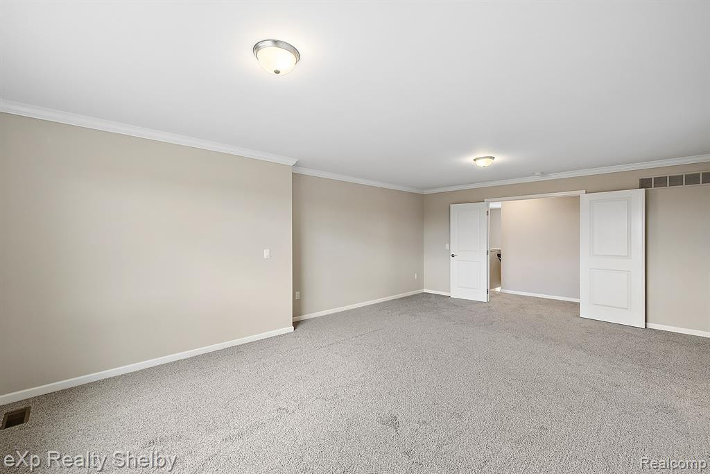 52585 WELLINGTON VALLEY Drive, Macomb, MI 48042 — Photo 27