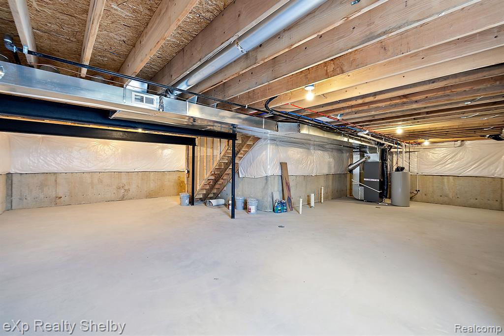 52585 WELLINGTON VALLEY Drive, Macomb, MI 48042 — Photo 43