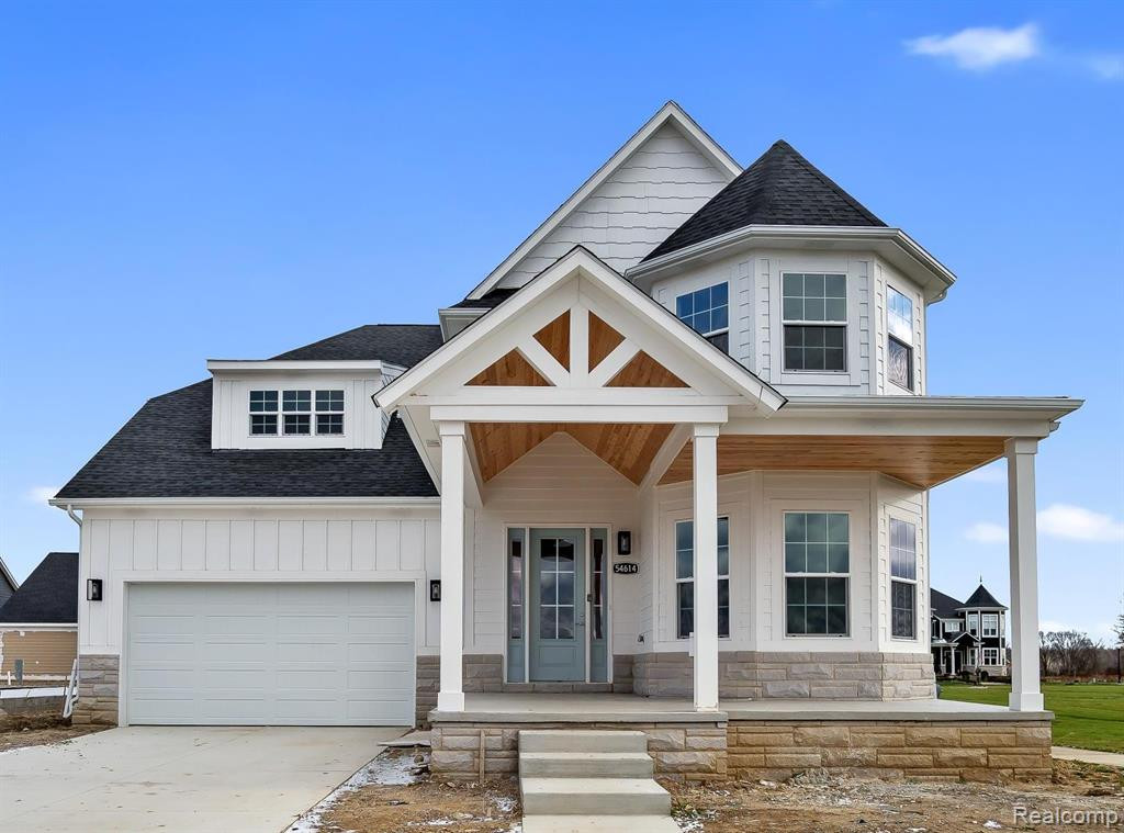54614 BRENDA Drive, Macomb, MI 48042 — Photo 2